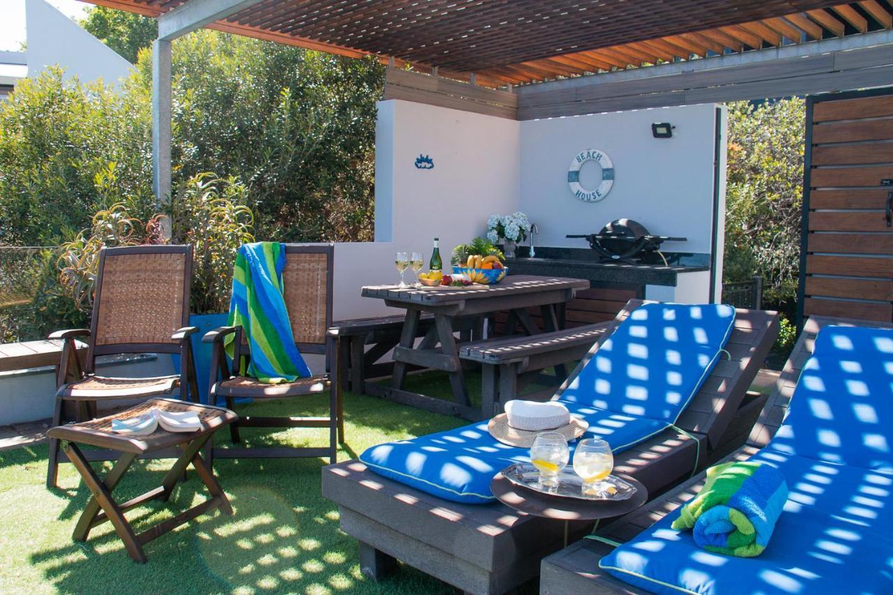 185 On Beach Boutique Suites Gordons Bay Bagian luar foto