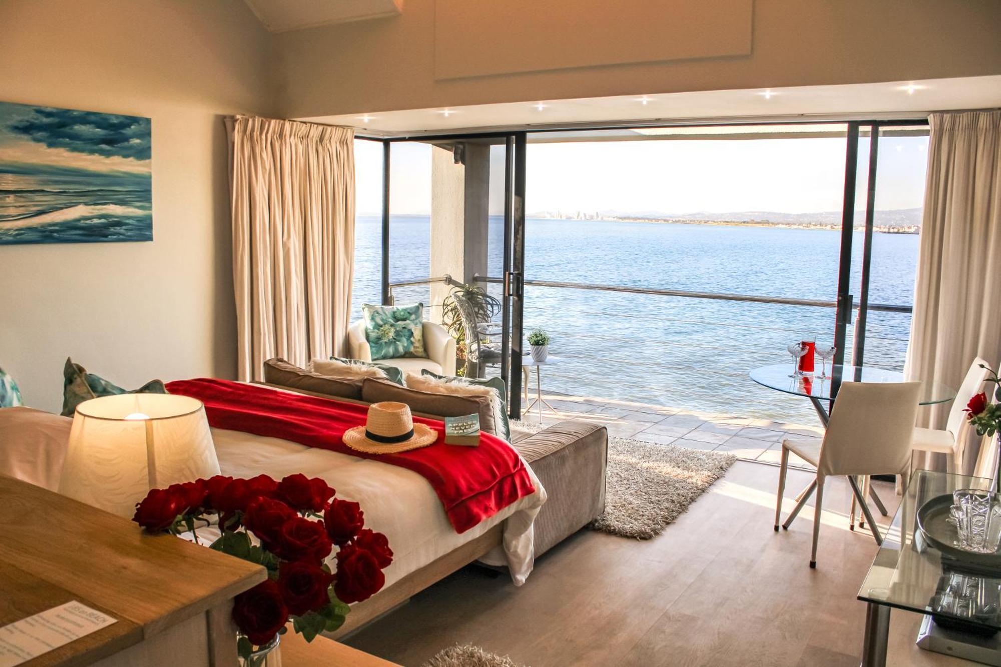 185 On Beach Boutique Suites Gordons Bay Bagian luar foto