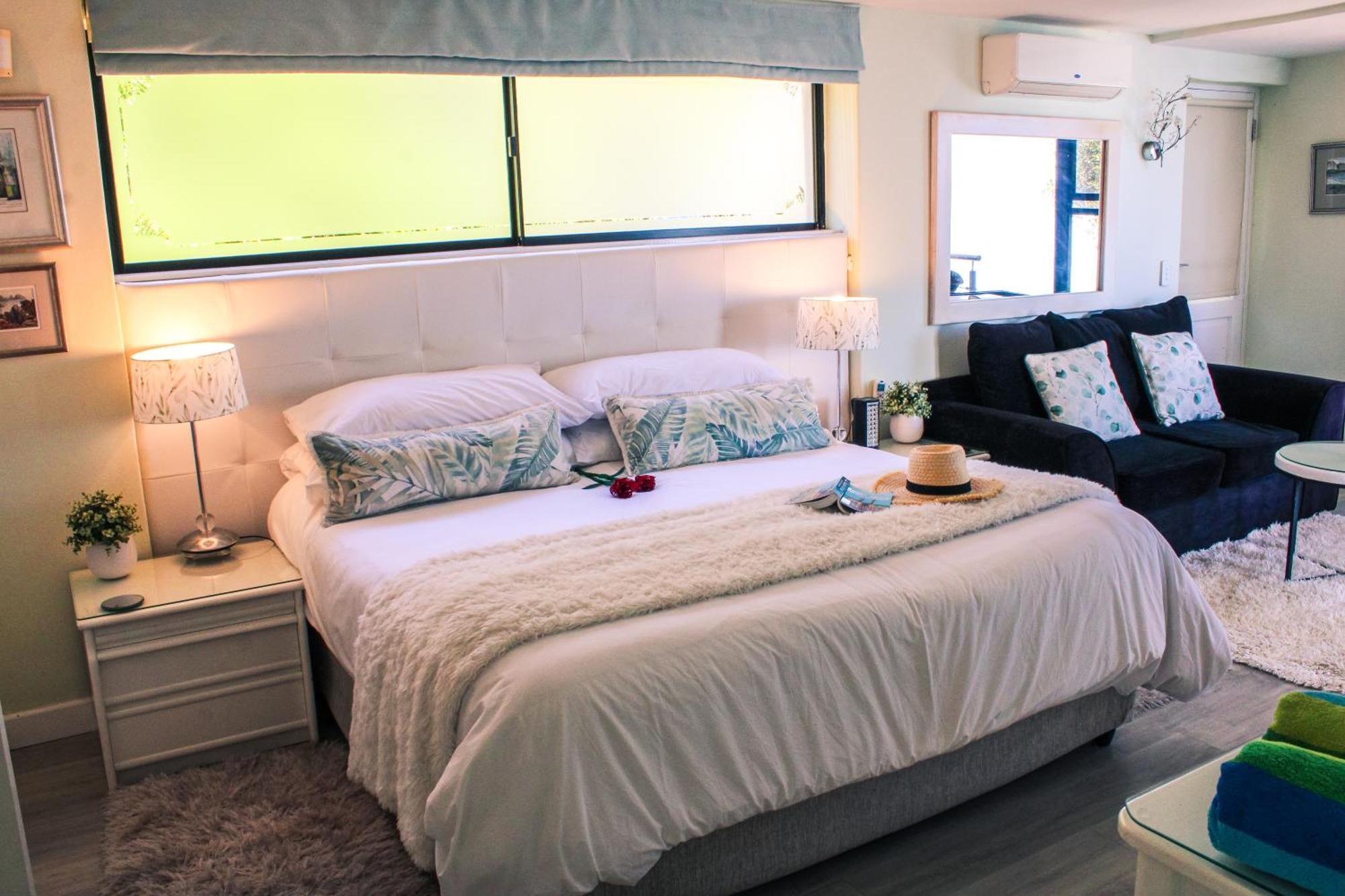185 On Beach Boutique Suites Gordons Bay Bagian luar foto