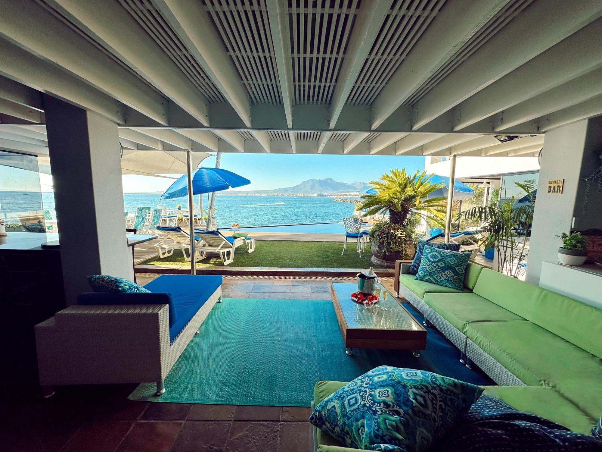 185 On Beach Boutique Suites Gordons Bay Bagian luar foto