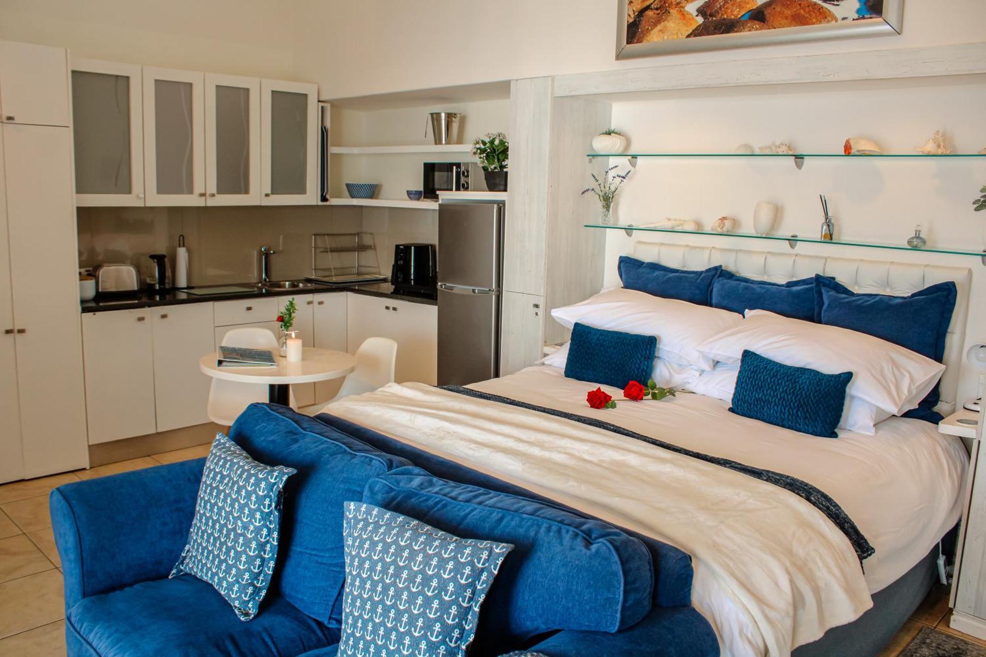 185 On Beach Boutique Suites Gordons Bay Bagian luar foto